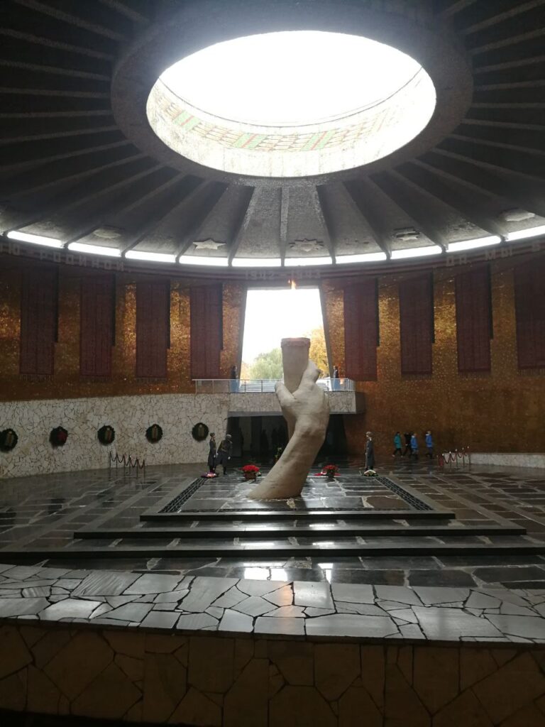 «Волгоград: Город-Герой» 1 день