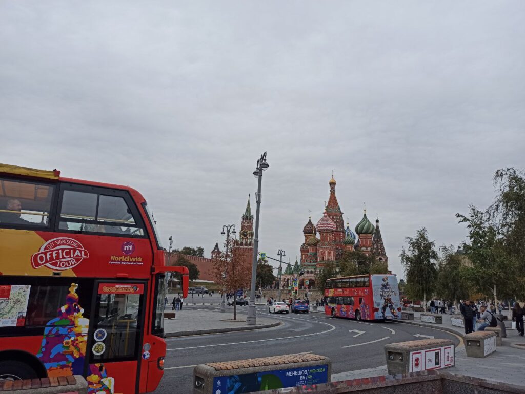 Автобусная экскурсия Вокруг Кремля на китайском языке