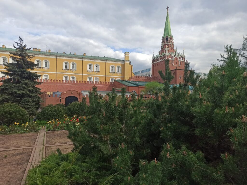Обзорная+ Кремль+ Зоопарк+ Мосфильм+ Арбат+ ВДНХ+…
