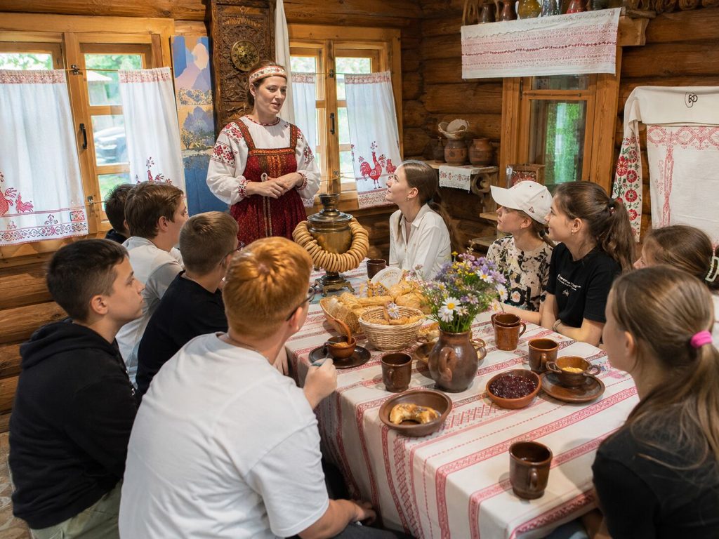 Контактная деревня. Программа Русь Московская